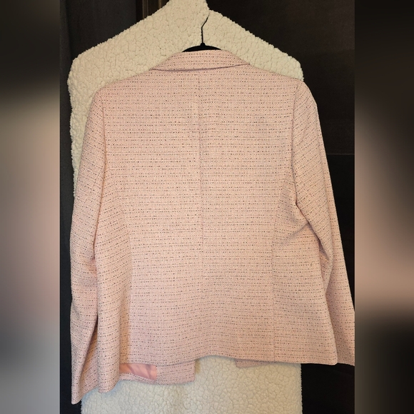 Bar III Pink Women's Blazer - Picture 2 of 8
